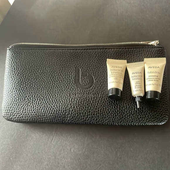 Beauty Junkees Cosmetic Pouch with 3 Aveda travel size products - Picture 1 of 7